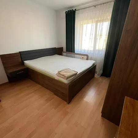 Dominic - 4 Mins From Center קריובה