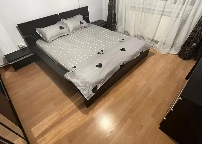 Dominic - 4 Mins From Center 公寓 克拉奥华